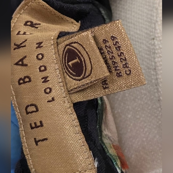 Ted BakerV-Neck Knee-Length - Picture 9 of 9